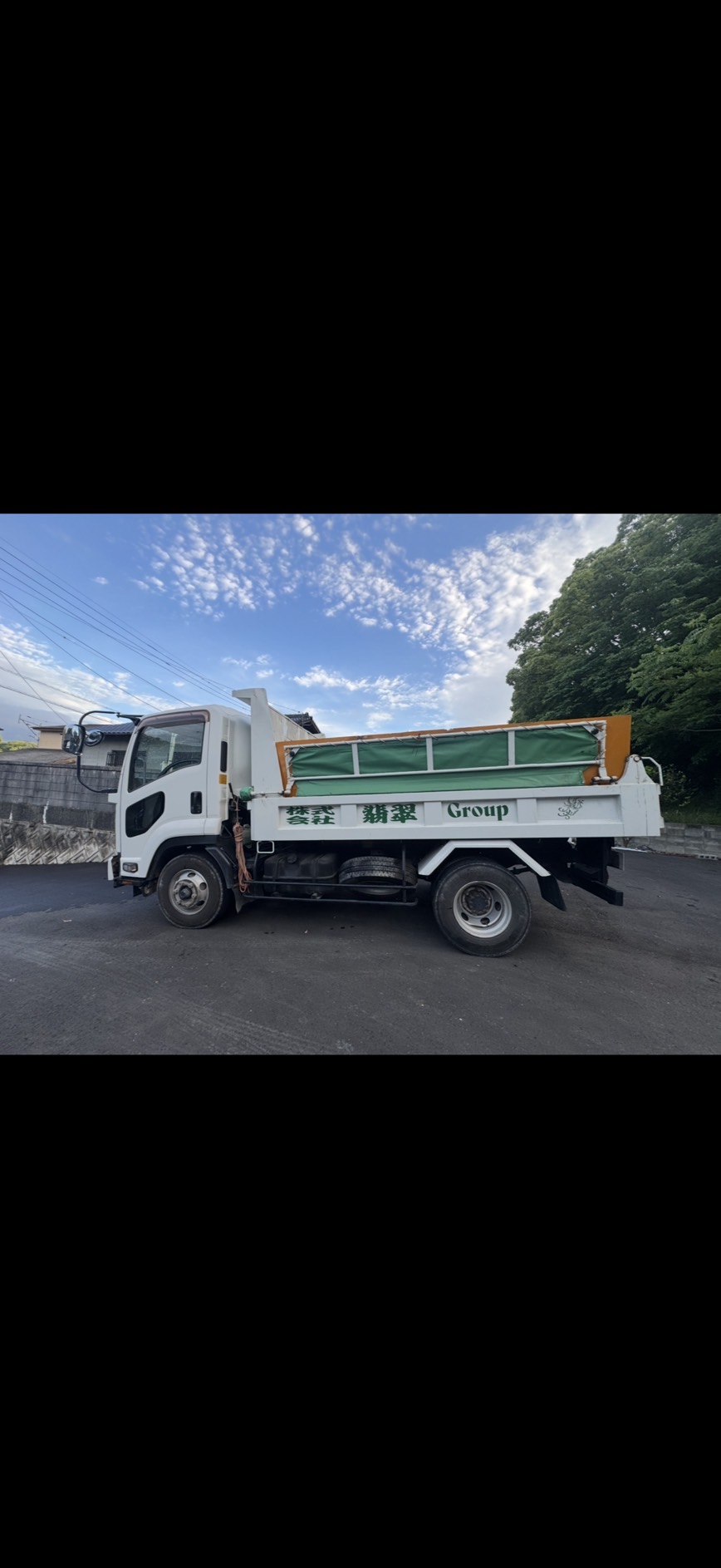 株式会社翡翠グループ 2t/4tダンプ